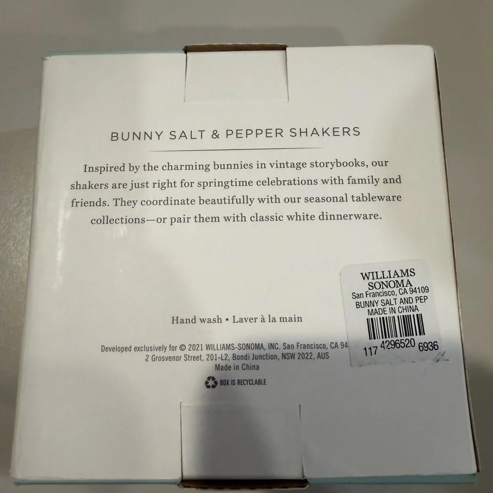 Williams Sonoma Bunny Salt & Pepper Shakers - White